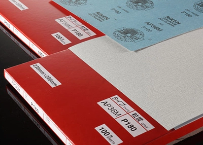 Papier de ponçage AP36M