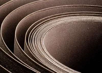 AX67 Tissu abrasif à ponçage lourd pour le métal